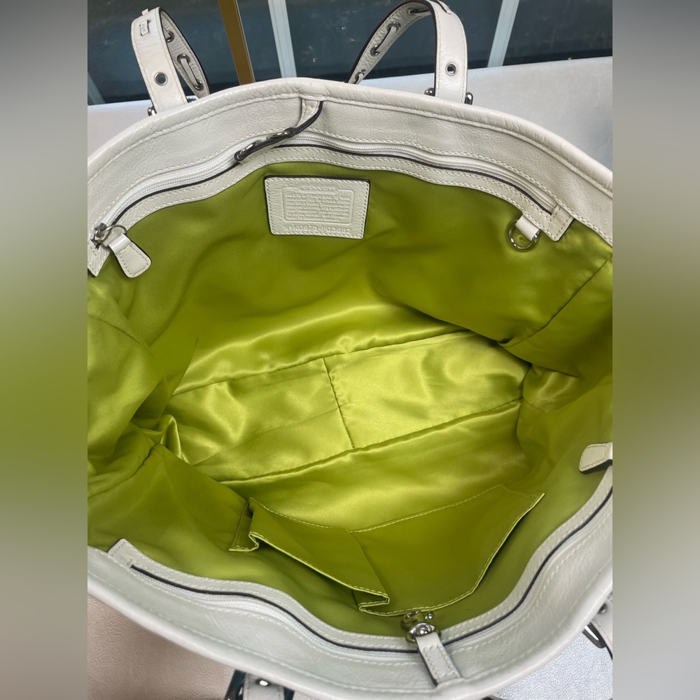 Coach Limited Edition Optic Signature C Suede Tote 🫐 🍋🟩 - Picture 11 of 17